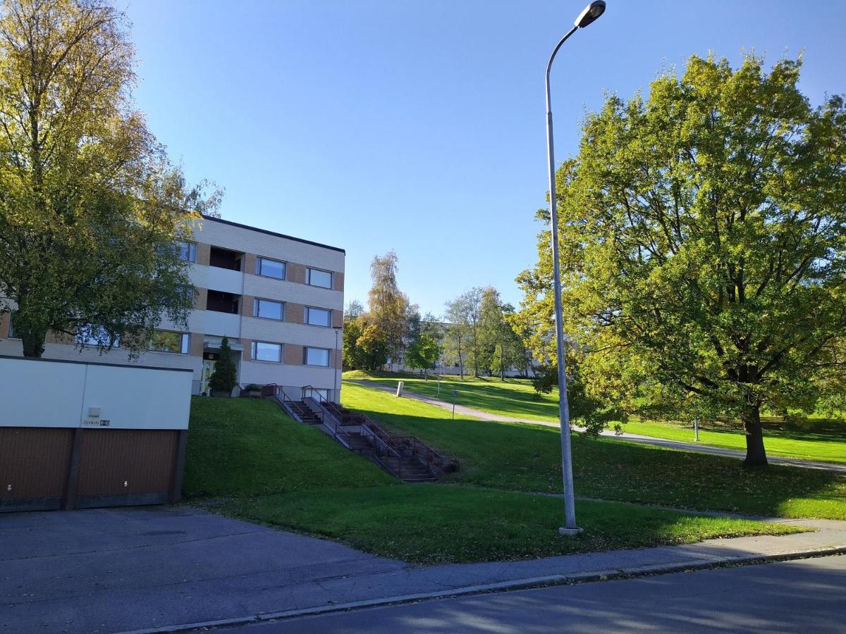شقة Kaukajaerven Joutsen - Valoisa Ja Tilava Kaksio تامبير المظهر الخارجي الصورة